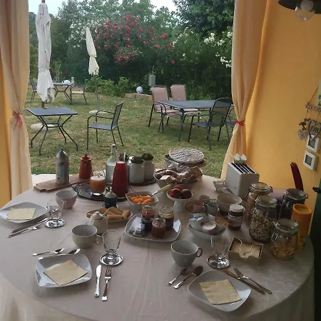 Agriturismo Macole Fattoria Con Spuntini Bauernhof