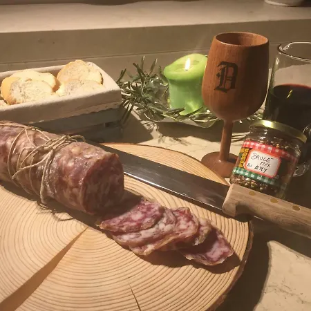 Agriturismo Macole Fattoria Con Spuntini Bauernhof *